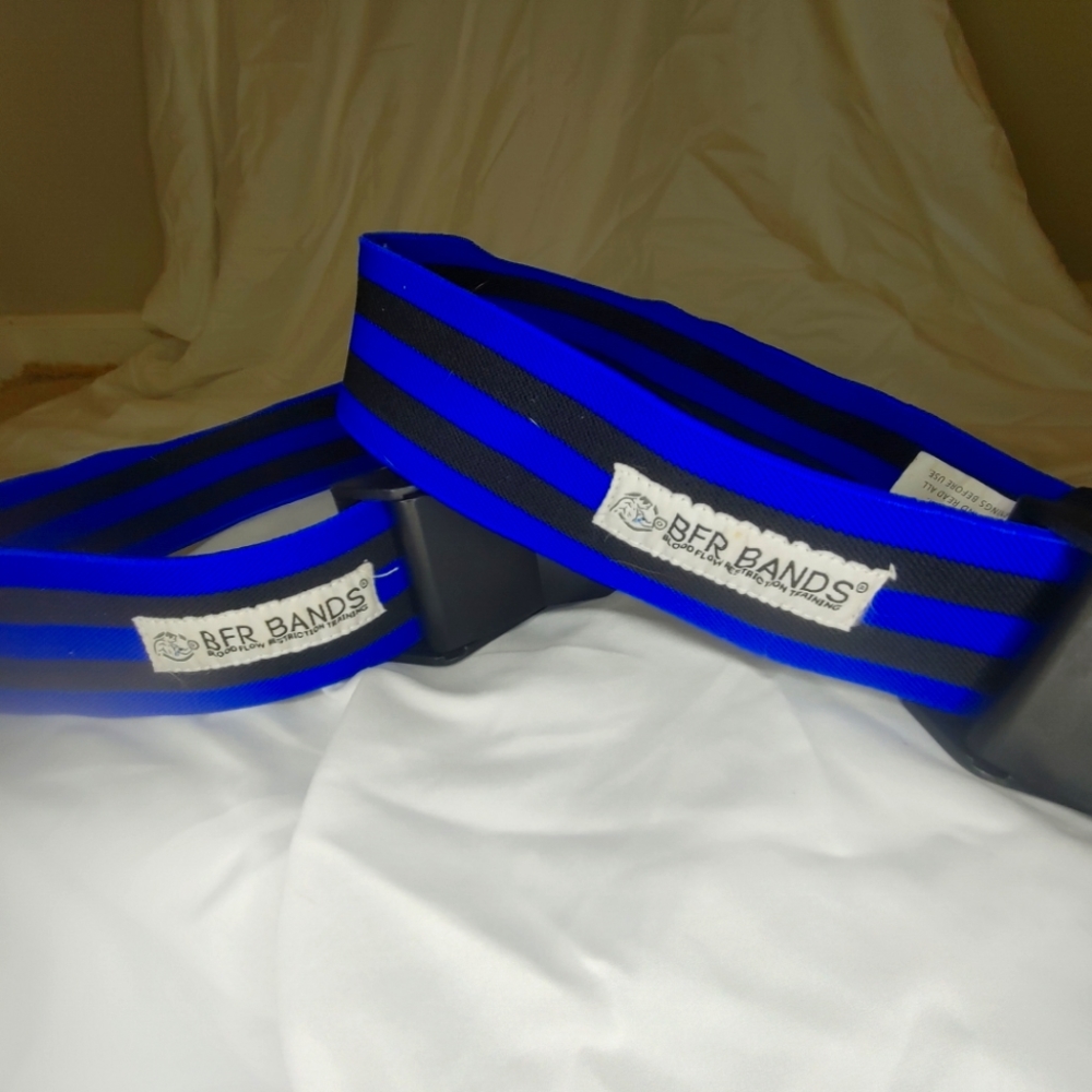 BFR (Blood flow restriction bands)